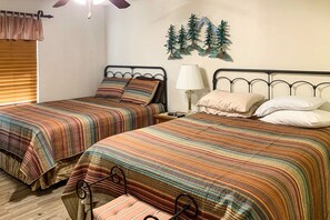 2 bedrooms, iron/ironing board, WiFi, bed sheets