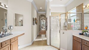 Shower, jetted tub, hair dryer, towels