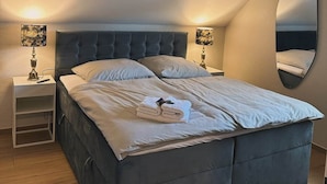 Room - Vacation home with large garden in top location - for 6 people & dogs welcome (Varel)