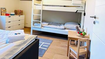 2 bedrooms, iron/ironing board, travel crib, free WiFi