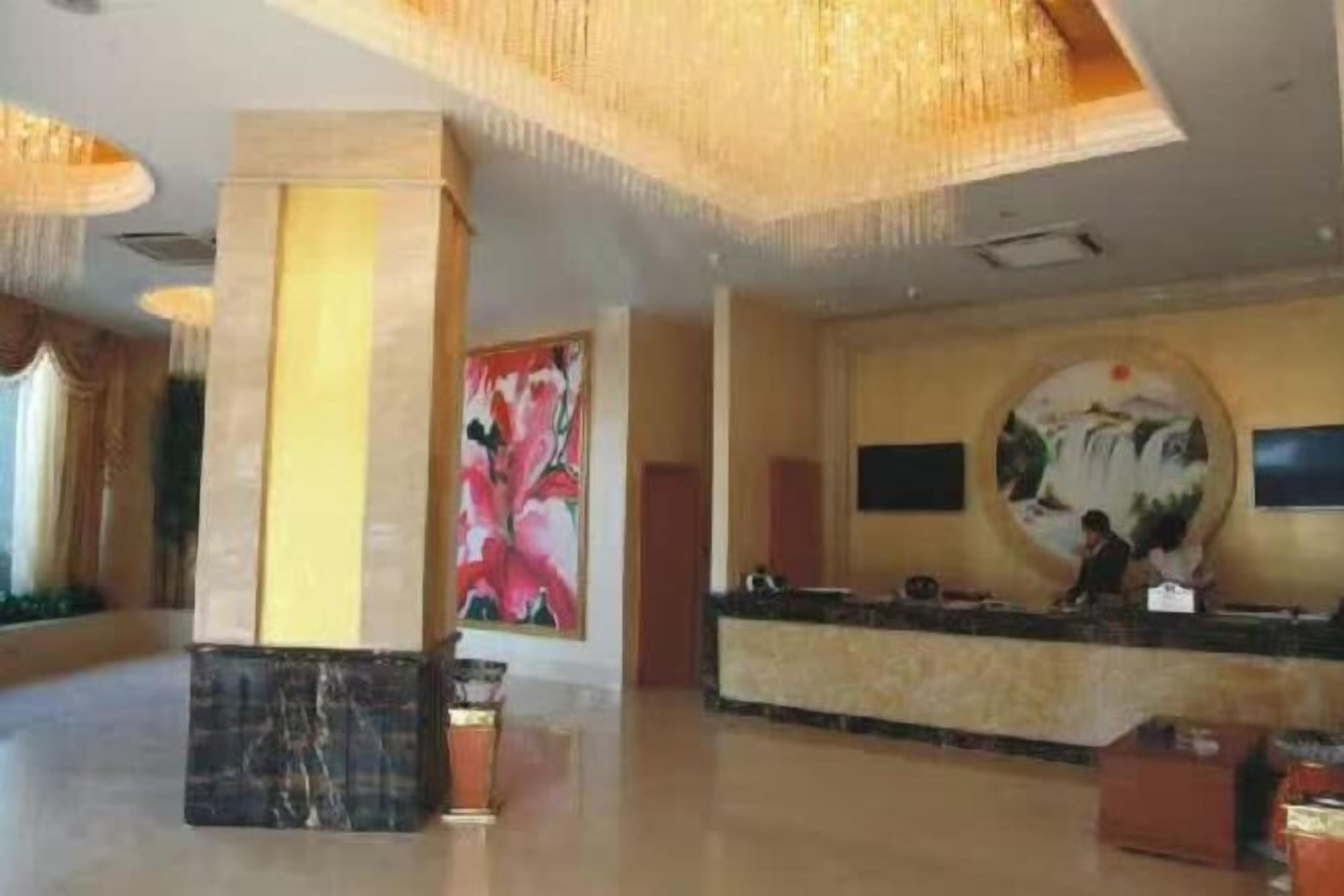 المنشأة من الداخل