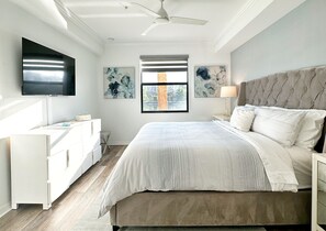 2 chambres, fer et planche à repasser, Wi-Fi gratuit, draps fournis
