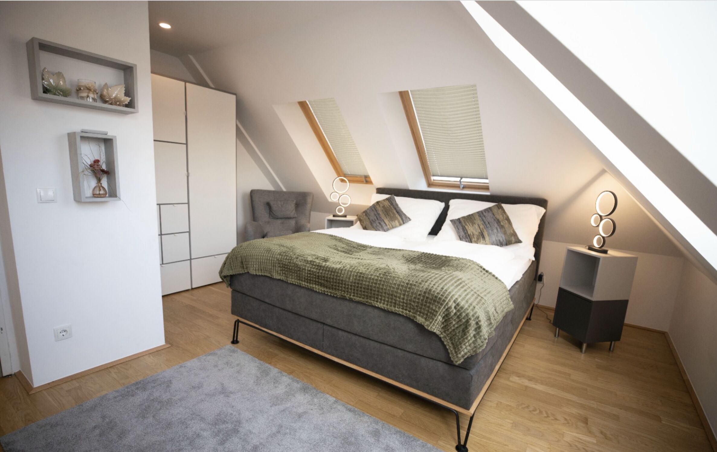 2 chambres, Wi-Fi gratuit, draps fournis