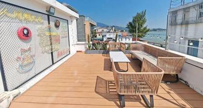 Cape No. 7 Sea House