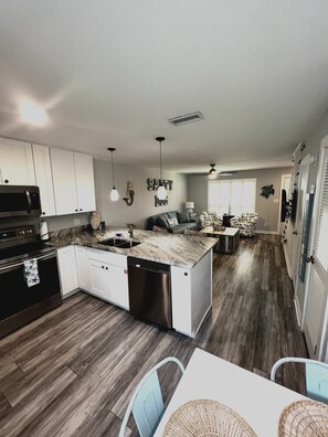 Interior - Heart of Gulf Shores (Gulf Shores)