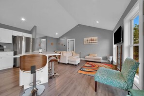 Televisio, pöytäjalkapallopöytä