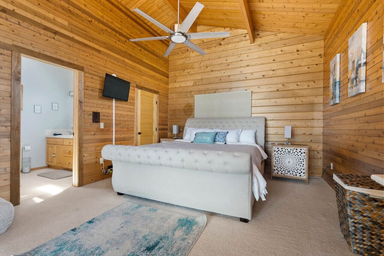 6 多间卧室、熨斗/熨衣板、免费 WiFi、床单