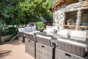 Outdoor dining - Ainsley's Cove - Swim spa open all year! (Port Sanilac)
