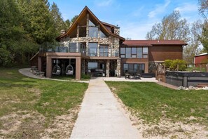 Exterior - Ainsley's Cove - Swim spa open all year! (Port Sanilac)