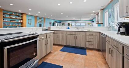 Libby's Cove - Swim spa open all year! kayaks&more