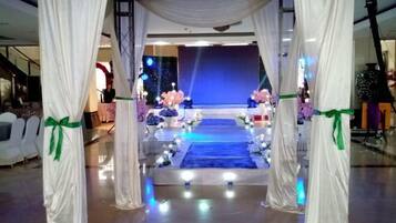 Innenbereich für Hochzeiten