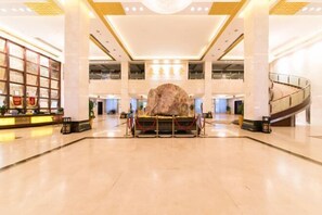 Interior - Yu Jing Lou Hotel (Ci County)