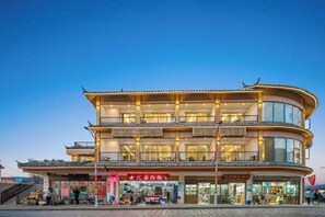 Exterior - Lugu Lake Yueji Hotel (Ninglang)