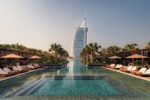 Indoor pool, 3 outdoor pools, open 8:00 AM to 8:00 PM, free pool cabanas - Jumeirah Marsa Al Arab Dubai (Dubai)