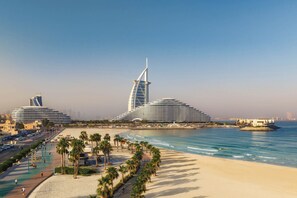 Front of property - Jumeirah Residences Marsa Al Arab (Dubai)