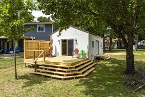 Exterior - New Listing-2 Houses one level, Waterfront on Cove, Dock, Firepit, Game Room (Trinidad)