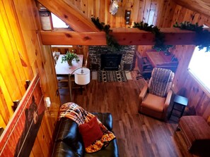 TV, fireplace, DVD player