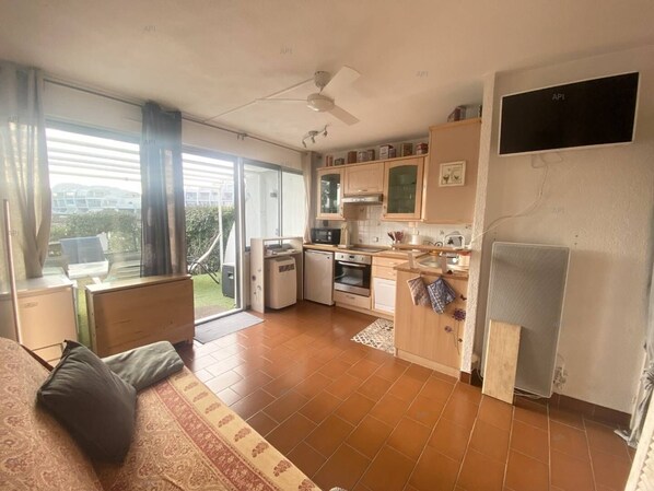 Interior - AS22947-Studio cabin rdj direct on the beach (LE GRAU DU ROI)