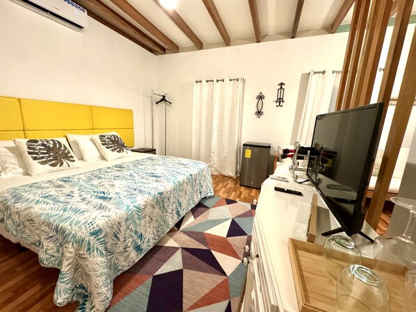 1 chambre, coffres-forts dans les chambres, fer et planche à repasser