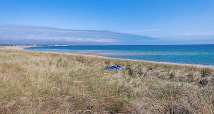 One floor living with Central AC on Sagamore Beach!