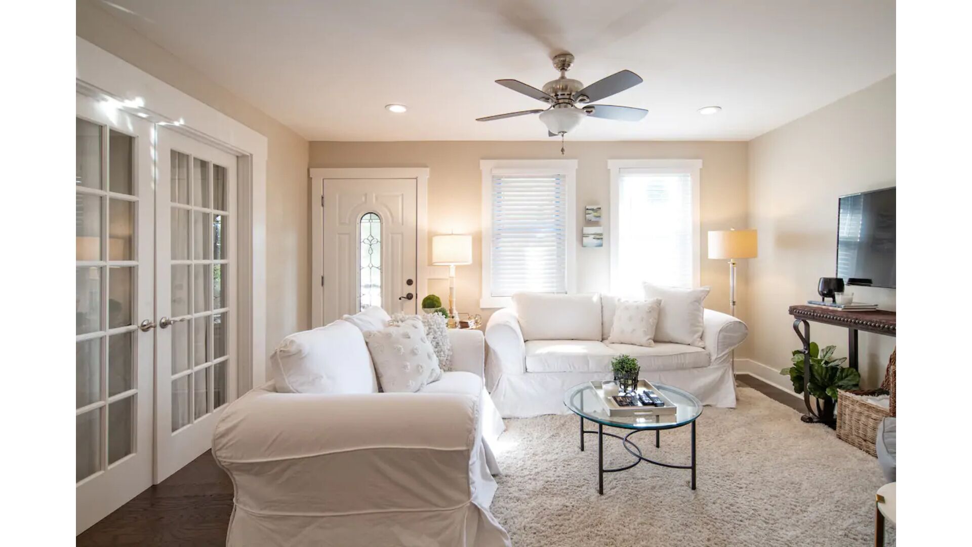 Chic Franklin Cottage Minutes to Downtown Franklin