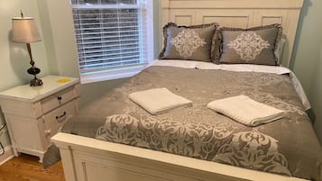 Apartment - 2nd Floor | 3 bedrooms, individually decorated, individually furnished