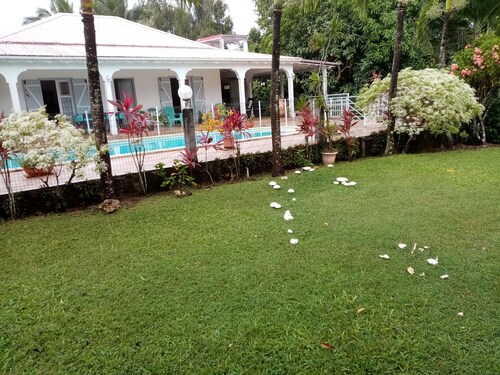 Villa Green Garden between sea and river