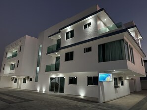 واجهة المنشأة