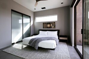 5 habitaciones, tabla de planchar con plancha y wifi gratis 