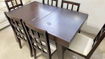 Apartemen Comfort | Tempat makan