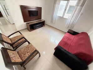 Superior Apartment, 1 Bedroom, Courtyard View | Living area