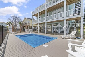 A heated pool - "Oh Shell Yeah". 3 bedroom, 2.5 bath home,  NEW Private Pool (Optional Heat) coming for 2023! (Holden Beach)