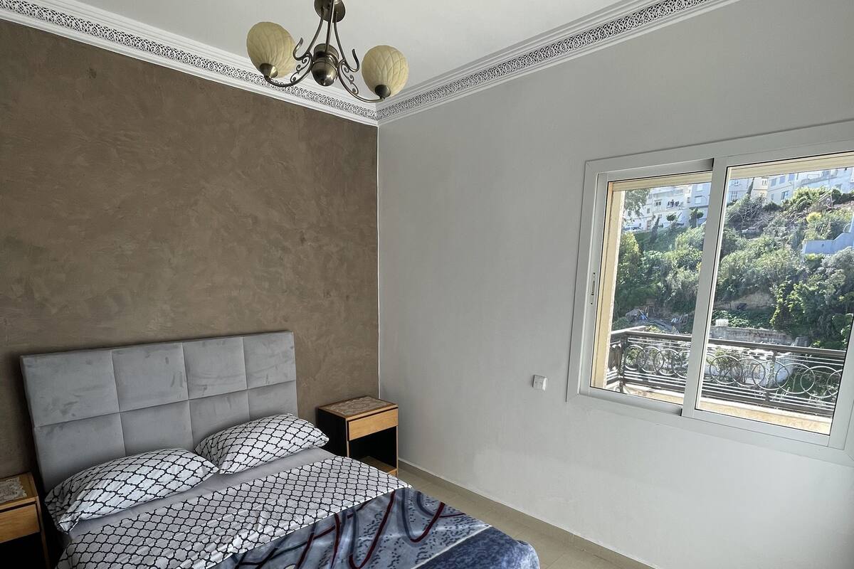 City Apartment | 2 bedrooms, free WiFi