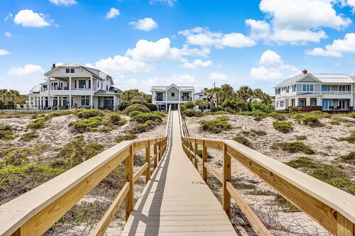 Amelia Island 4 Bedroom Home with Private Pool