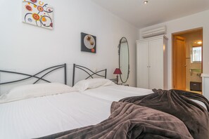 5 chambres, fer et planche Ă repasser, Wi-Fi gratuit, draps fournis