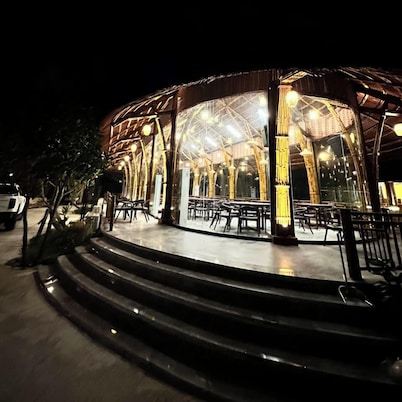 TRA LINH HOTEL
