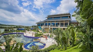 Seasonal outdoor pool