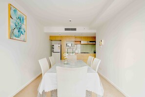 تناول الطعام