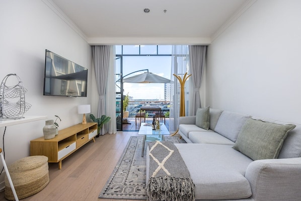 Deluxe Apartment | Living area