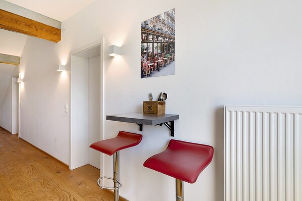 Interior - "Wolf's Rheintal" – 2 Holiday Apartments with Balcony and Wi-Fi (Renchen)