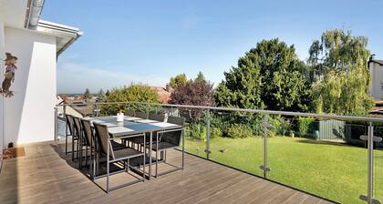 "Wolf's Rheintal" – 2 Holiday Apartments with Balcony and Wi-Fi