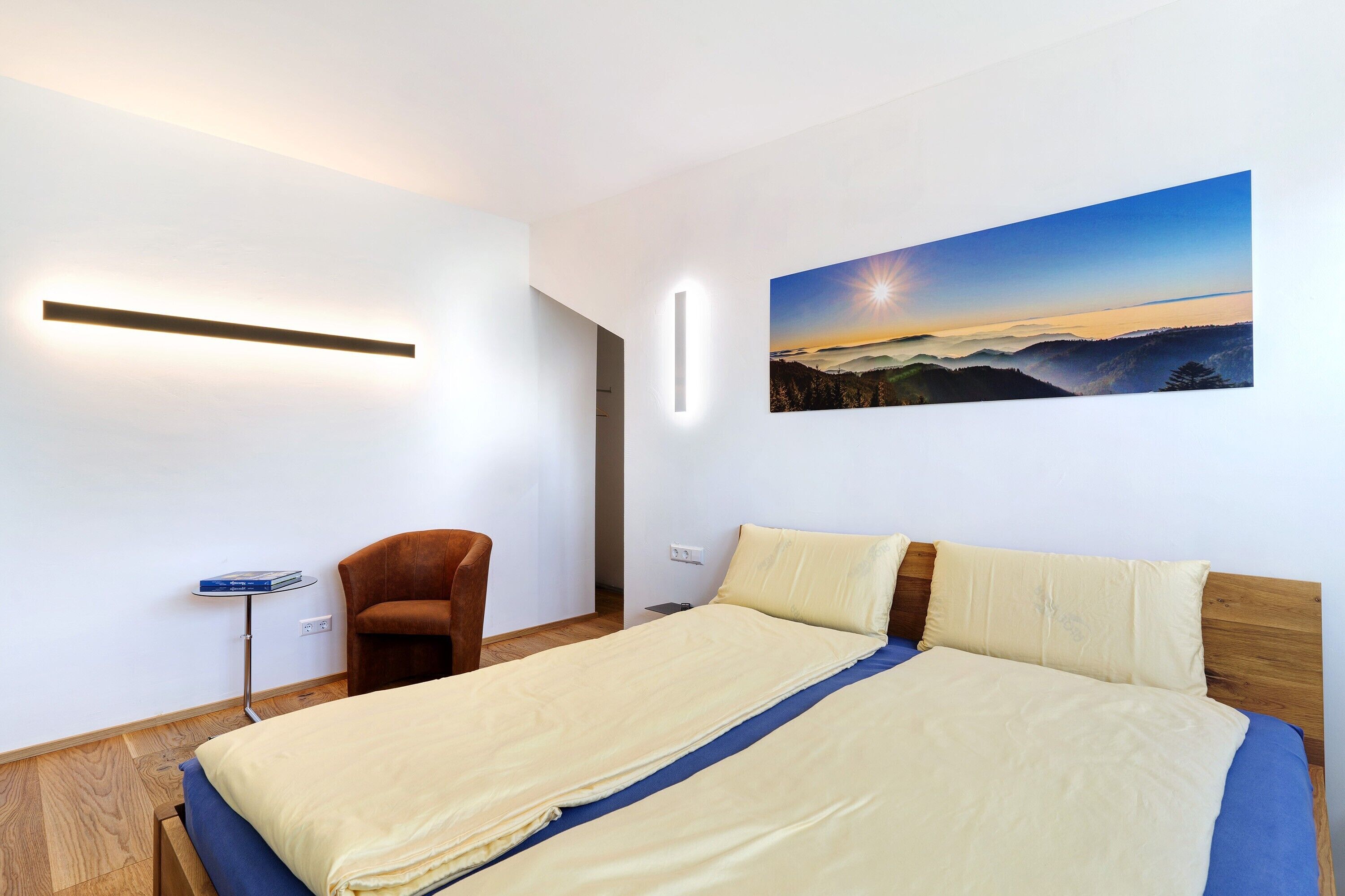 2 Schlafzimmer, Schreibtisch, Bügeleisen/Bügelbrett, kostenloses WLAN