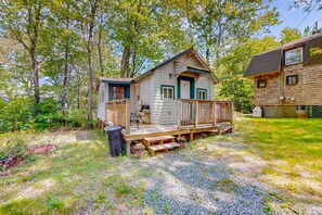 Exterior - Dog-friendly studio cabin with deck, kitchenette, & fast WiFi - steps to Acadia (Mount Desert)