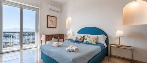 2 soverom, strykejern/-brett, wi-fi og sengetøy