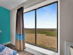 Family Suit Double Queen | Down comforters, memory foam beds, individually decorated - Crystal Palace Resort (Port Bolivar)