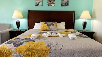 Suíte conforto, 1 cama King e sofá-cama, para não fumantes | 1 quarto, edredons de pluma