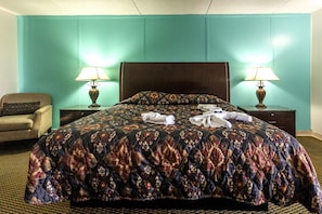 Classic Room, 1 King Bed, Poolside | 1 bedroom, down comforters, memory foam beds, individually decorated