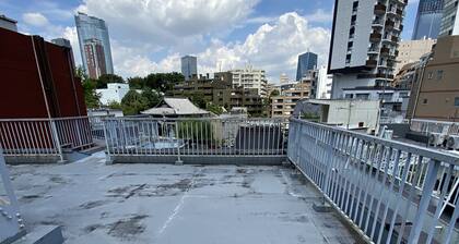 VAS Azabujuban Properties 4F next to Zenpukuji temple 4M from station