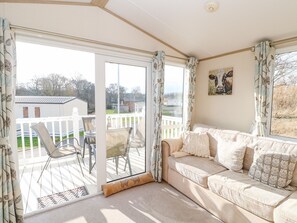 บริเวณนั่งเล่น