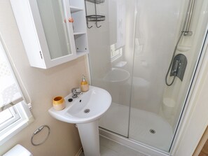 Shower - 46 Willowburn (Morpeth)